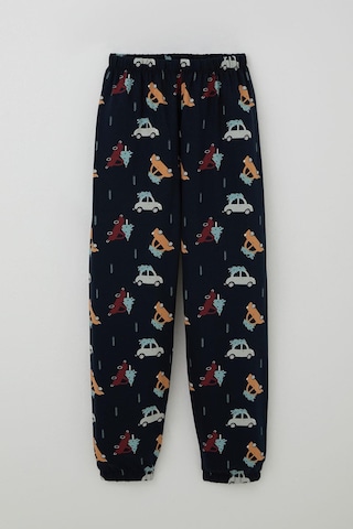 Breeze Erkek Çocuk Pijama Takımı Yılbaşı Temalı Çam Ağaçlı Araba Desenli 4-8 Yaş, Lacivert Lacivert