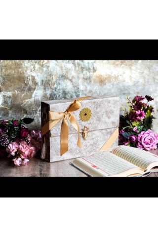 Hatim Çantalı Kadife Kuranı Kerim 29X19 Cm Sesli Dinleme Krem