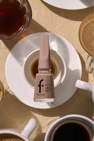 Flormar Latte Nail Enamel Yüksek Pigmentli & Parlak Bitişli Oje 009 Creamy Latte