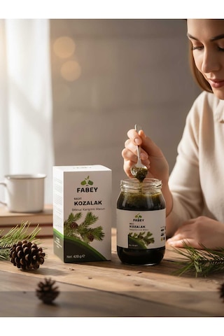 Esfabey Selvi Kozalak Bitkisel Karışımlı Macun 420 Gr
