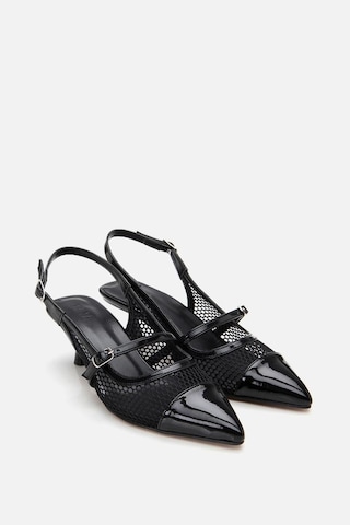 Kadın Rugan Siyah Fileli Stiletto Siyah
