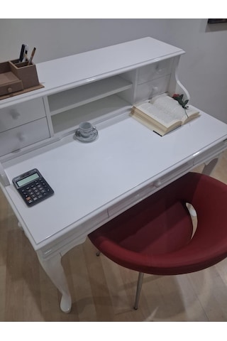 Çalışma Masa Sandalye 90658 Model Parlak Beyaz Lake Boyalı Masa Tombik Sandalye Suni Deri Beyaz