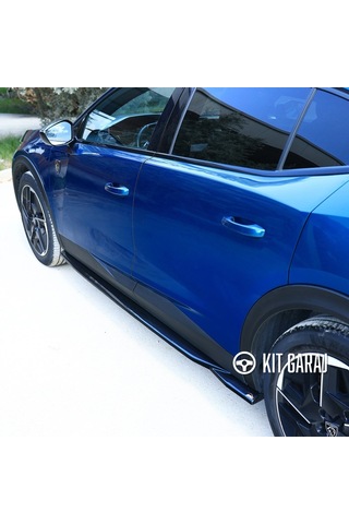 Peugeot 408 Parlak Siyah Body Kit Plastik Boyalı