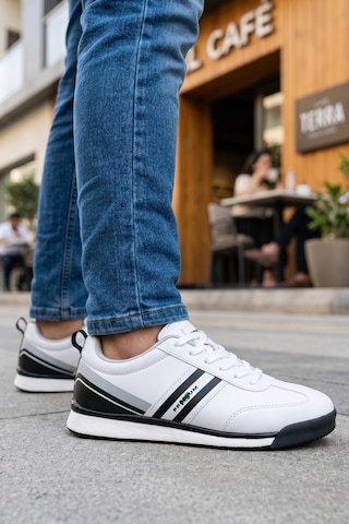 In Step Premium Serisi Beyaz Siyah Çizgili Unısex Sneaker Günlük Spor Ayakkabı Beyaz - Siyah