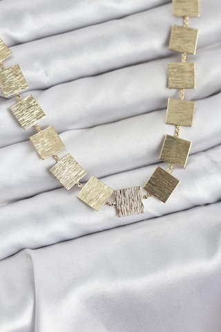 Kare Plaka Model Gold Renk Kadın Kolye Altin