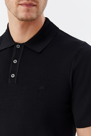 Sabri Özel Erkek Siyah Normal Kesim Regular Fit Viskon Dokuma Düğmeli Polo Yaka Tişört