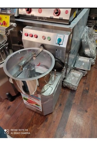 Süper Mikser 15 Kg 22 Litre Zırh Humus Kebaplık Et Çekme Makinesi