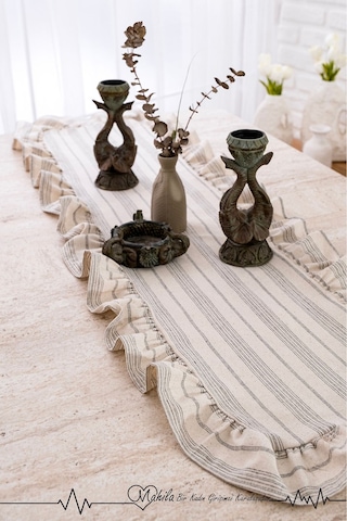 Siyah Süprem Çizgili 40x125 Şık Tasarım Ekstra Büyük Fırfırlı Runner, %100 Keten Runner Bej