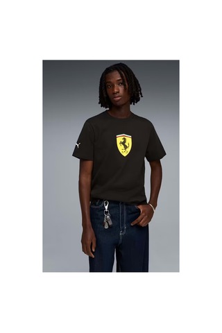 Ferrari Colored Shield Tee 635310 Tişört Erkek T-shirt Siyah Puma Black