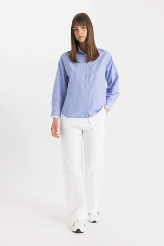 Defacto Wide Leg Geniş Bol Paça Cepli Beyaz Basic Düz Gabardin Pantolon C4528AX24SMWT83 Beyaz