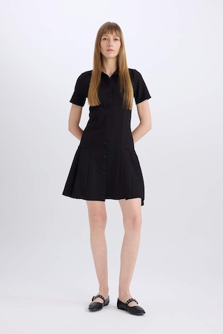 DeFacto Polo Yaka Basic Düz Kısa Kollu Pileli Mini Elbise D4203AX24AUBK27