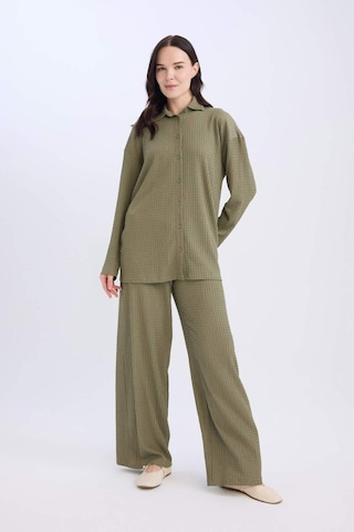 DeFacto Bürümcük Pantolon Straight Fit Beli Lastikli Basic Düz Geniş Bol Paça D7522AX24AUKH82