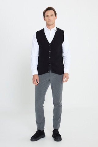 AC&Co / Altınyıldız Classics Erkek Sıyah Pamuklu Standart Fit Normal Kesim V Yaka Jakarlı Triko Yelek Siyah