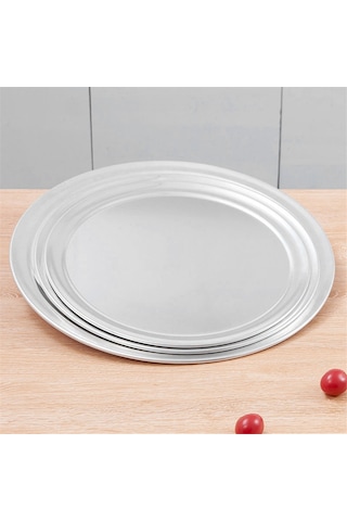 7 İnç Genişliğinde Kenarlı Alüminyum Pizza Tepsisi Gümüş