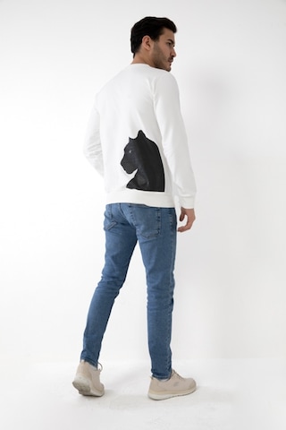 Erkek Beyaz Renk Kapşonsuz Puma Baskılı Sweatshirt