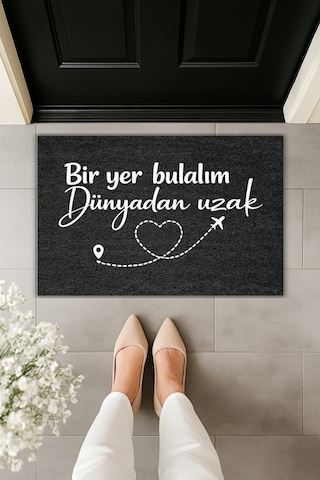 Rugmood Modern Dijital Baskı - Bir Yer Bulalım Dünyadan Uzak - Kapı Önü Paspası Siyah