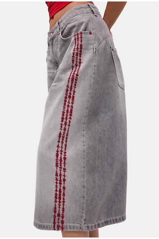 it's basic Kadın Füme 4s6-13 Süper Baggy Nakışlı Özel Tasarım Jort
