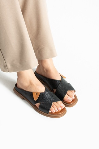 Dabab Shoes Narel Kadın Siyah Hakiki Deri Düz Taban Çapraz Bant Terlik Sandalet