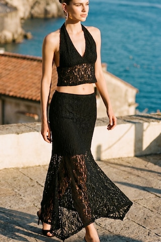 Fashion Cocktail Siyah Dantel Dokulu Feminen Halter Yaka Büstiyer Crop Transparan Midi Etek Gece Takım