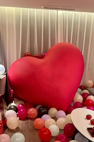 Beysüs Dev Kalp Folyo Balon 145 Cm Kırmızı