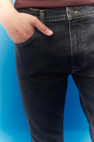 Lee Erkek Rider Slim Fit Normal Bel Denim Esnek Jean Kot Pantolon Siyah