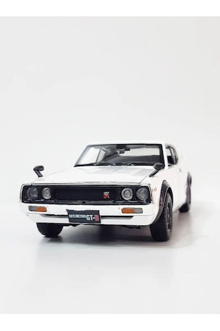 Nissan Skyline 1:24 Model Maket Araba Beyaz
