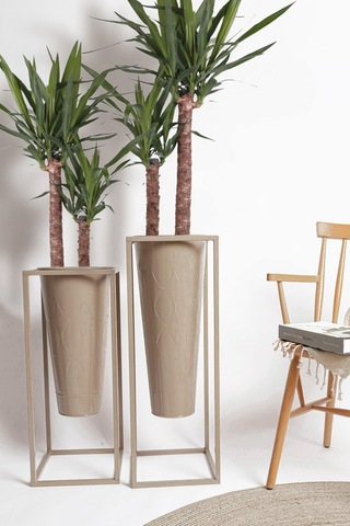 The Mia Prizma Vazo Saksı Karamel 70x30x30 Cm