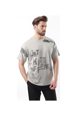 Madmext Boyalı Gri Baskılı Erkek T-shirt E7115 Boyalı Gri