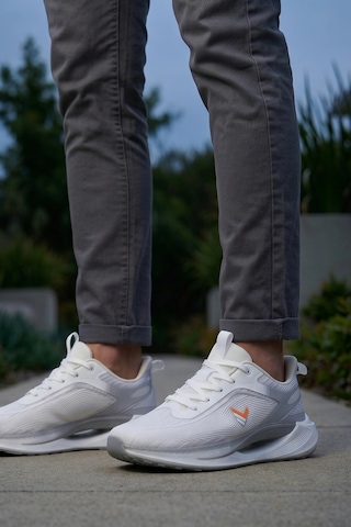 In Step Air-stride Pro: Erkek Ultra Hafif Koşu Ve Günlük Yürüyüş Ayakkabısı - Kristal Beyaz