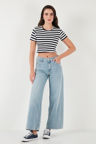 Lela Slim Fit Bisiklet Yaka Çizgili Crop Bayan T Shirt 5866110 Lacivert