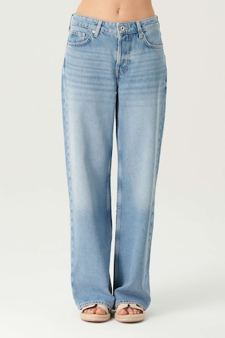 Weslie Açık Mavi Normal Bel Patı Düğmeli Wideleg Jean Pantolon C 4530-207 Açık Mavi