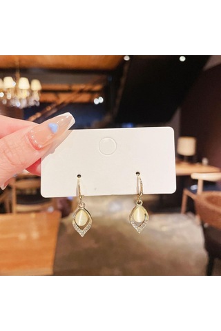 Beyaz Yeni Kadın Modası Geometrik Küpeler, Mizaç Çerçeveleri, Kızlar İçin Hediye Küpeler Beyaz