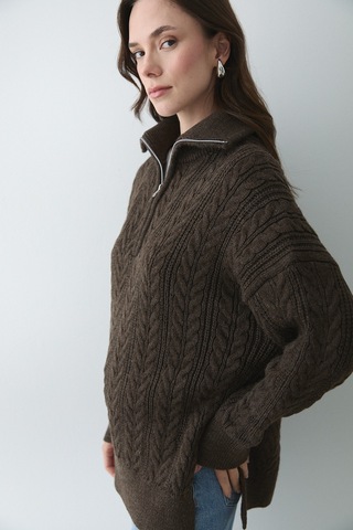 Kahverengi Saç Örgülü Fermuarlı Kazak - 251066 Kahverengi