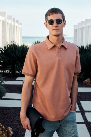 Grimelange Laporte Erkek Dokulu Kumaşlı Slim Fit Kiremit Rengi Polo Yaka T-shirt