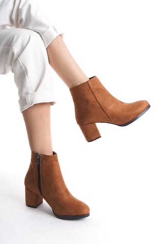 Kadın Liva Düz Topuklu Kısa Bot Taba Süet