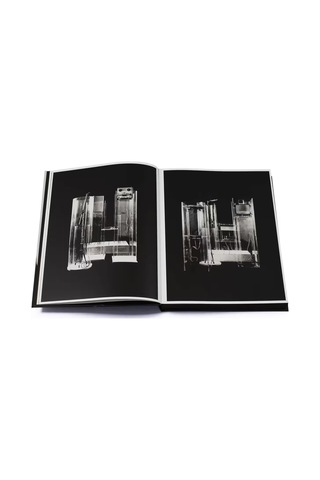 Thames And Hudson John & Yokoplastic Ono Band 9780500023433