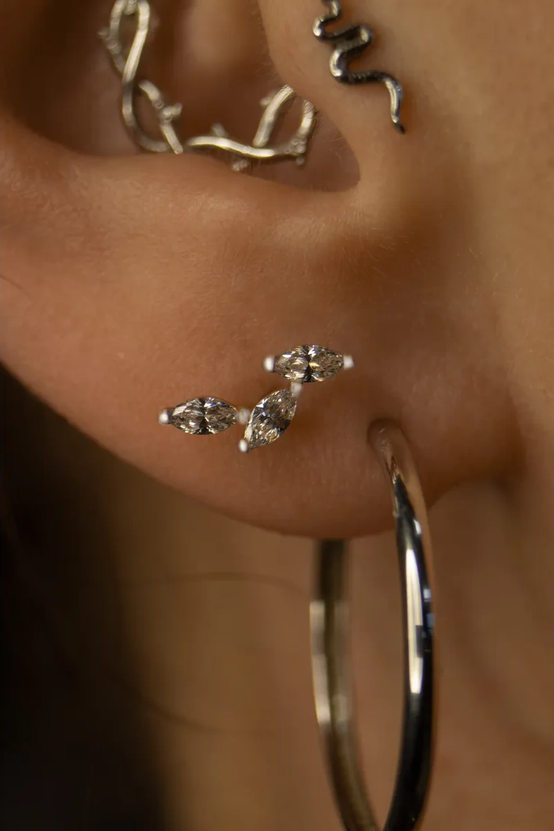 Dzirka Tatil Kulak Burun Dudak Labret Pirasi Titanyum 189637220 Beyaz