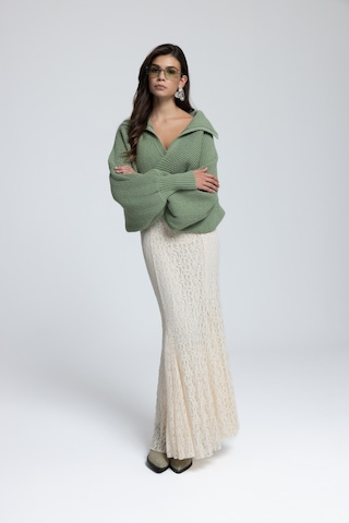 Mai Collection Mai Studios Co. Livia Çağla Yakalı Kazak Çağla