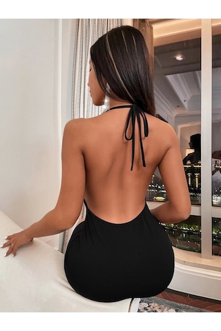 Siyah Sırt Dekolteli Mini Elbise