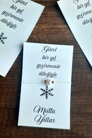 30 Adet İncili Yılbaşı Temalı Kartlı Şans Bilekliği - Noel Hediy