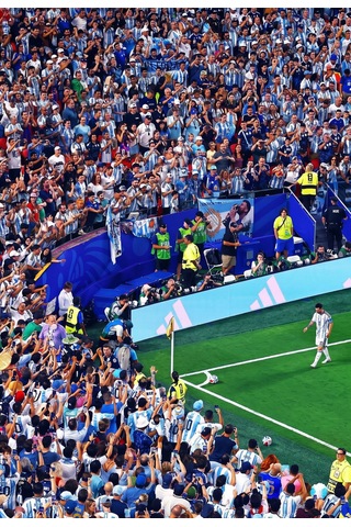 Lionel Messi The Goat Siyah Çerçeveli Motivasyon Tasarım Tablo 35x50 Futbol