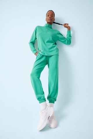 DeFactoFit Oversize Geniş Kalıp Yarım Fermuarlı Dik Yaka Modal Sporcu Sweatshirt D7126AX25SPGN268