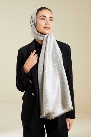 İmannooor Karanfil Monogram Gri İpek Şal 68x200