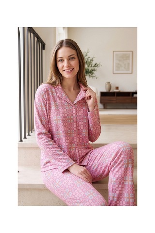 Nisanca Kışlık Düğmeli Ekose Desen Yılbaşı Temalı Kadın Süet Pijama Takımı Pembe
