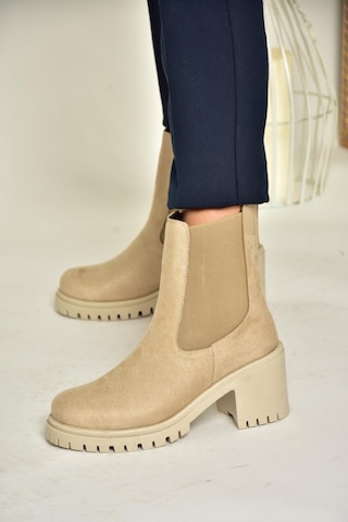 Fox Shoes T726981602 Bej Süet Lastikli Kalın Topuklu Kadın Bot Bej-süet Bej