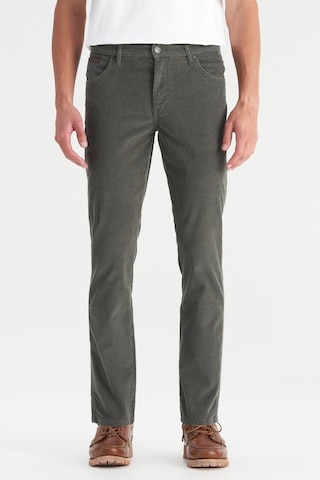 Wrangler Erkek Texas Slim Kadife Pantolon Green Diğer