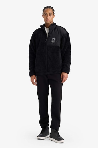 Defacto Defactofit Standart Fit Cepli Sporcu Jogger D6312ax25wnbk81 Siyah-bk81