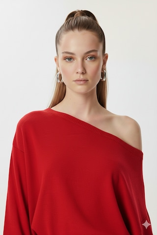 Fiolin Omuzu Açık Off Shoulder Triko Kazak Kırmızı