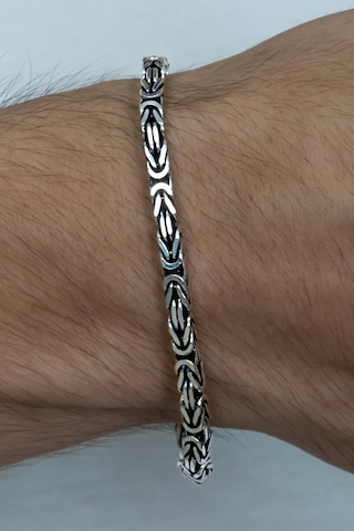 Takı Dükkanı 925 Ayar Gümüş Erkek Bileklik Kare Kral Model 3,9mm Genişlik 21cm Uzunluk msb09