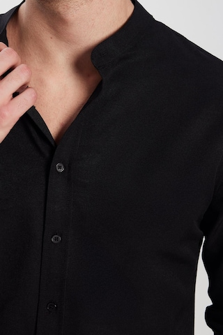 Tudors Erkek Slim Fit Dar Kesim Pamuklu Kolay Ütü Siyah Hakim Yaka Gömlek-22418 Siyah